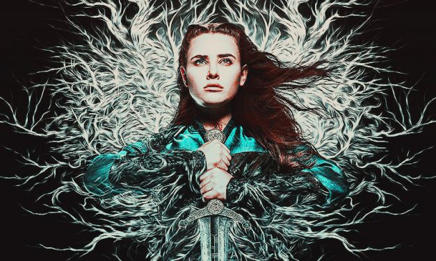 Katherine Langford se transforma en la elegida en el tráiler de Cursed