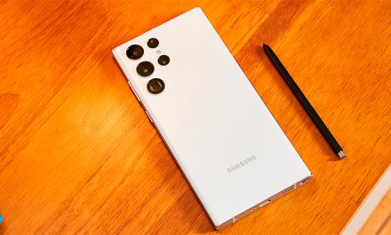 Disfruta del más alto estándar de experiencia en teléfonos inteligentes con la serie Galaxy S22