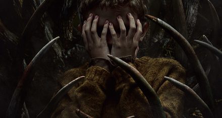 [Reseña] “Espíritus Oscuros”: terror mitológico y envolvente